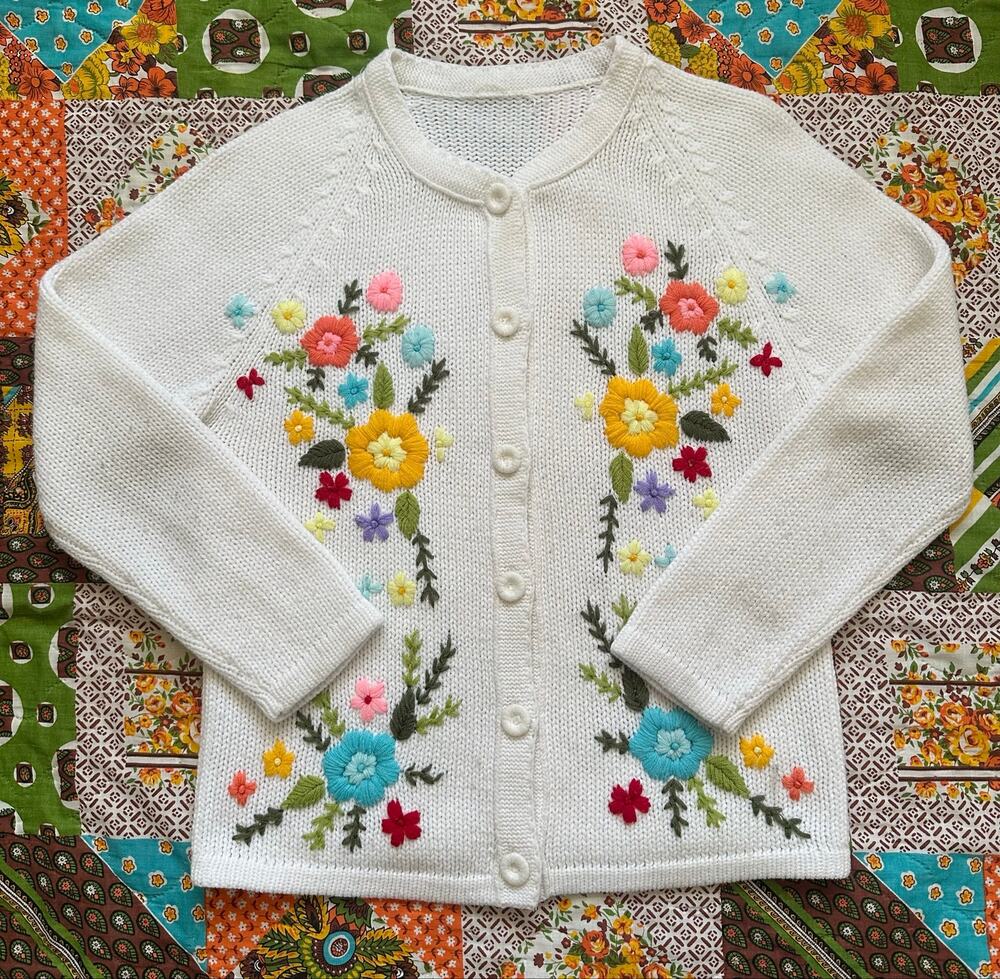 Vintage Embroidered Floral Sweater Cardigan
